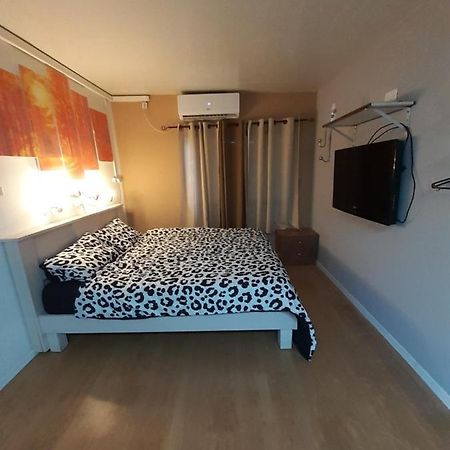 Suite- Studio- Zimmer Bet She'an Luaran gambar